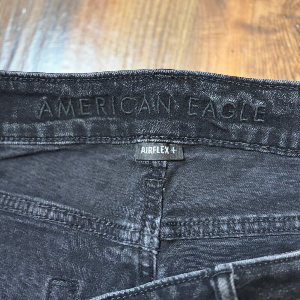 Men’s American Eagle Outfitters Airfit Black Distressed Shorts Size 33 - Picture 3 of 8